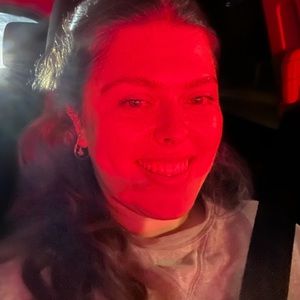 Meet your Posher, Nikki